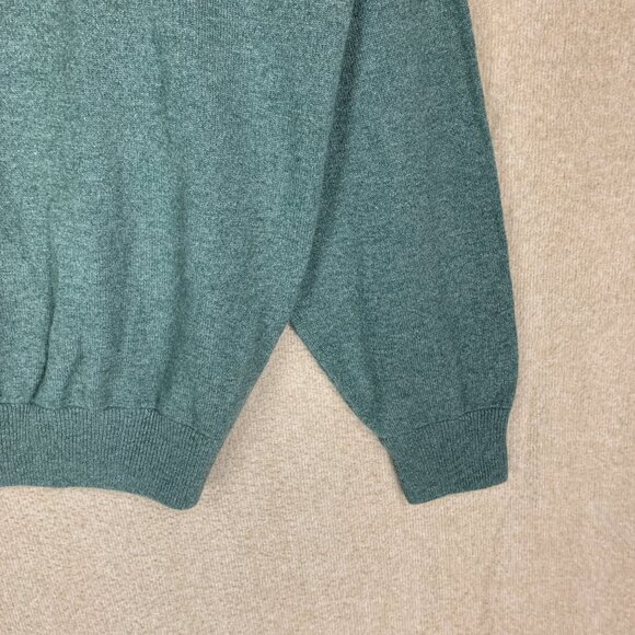 🚨SOLD🚨MAGNIN 100% Cashmere Men’s Size Large Green Crew Neck Pullover - Picture 2 of 12